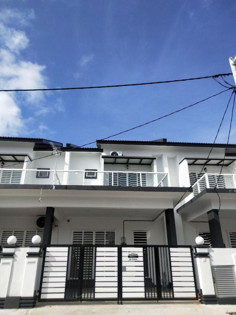 Homestay Romeesa Dungun Exterior foto